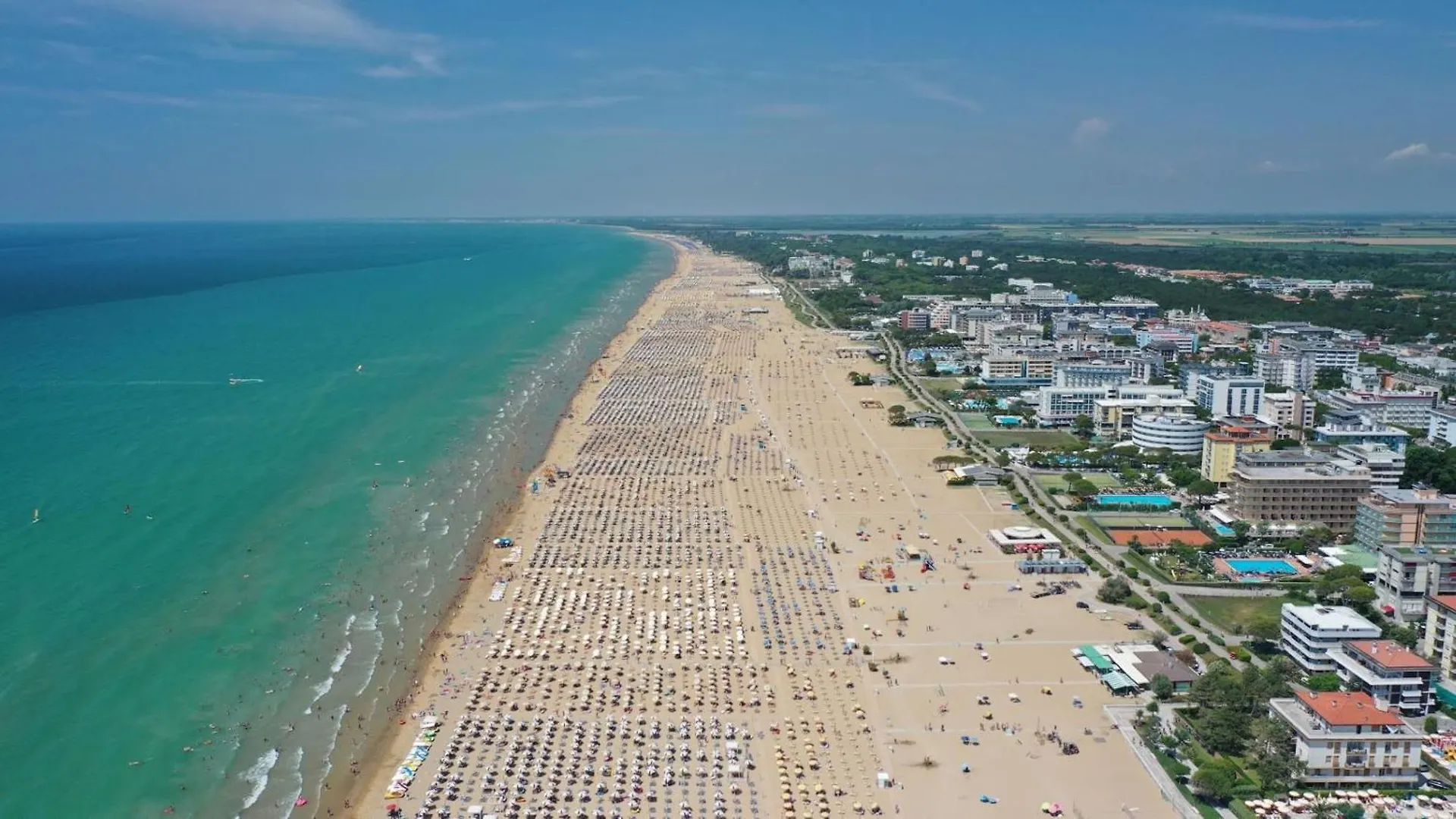 Gorgeous Flat With Terrace - Beahost Rentals Bibione 0*,  Italien